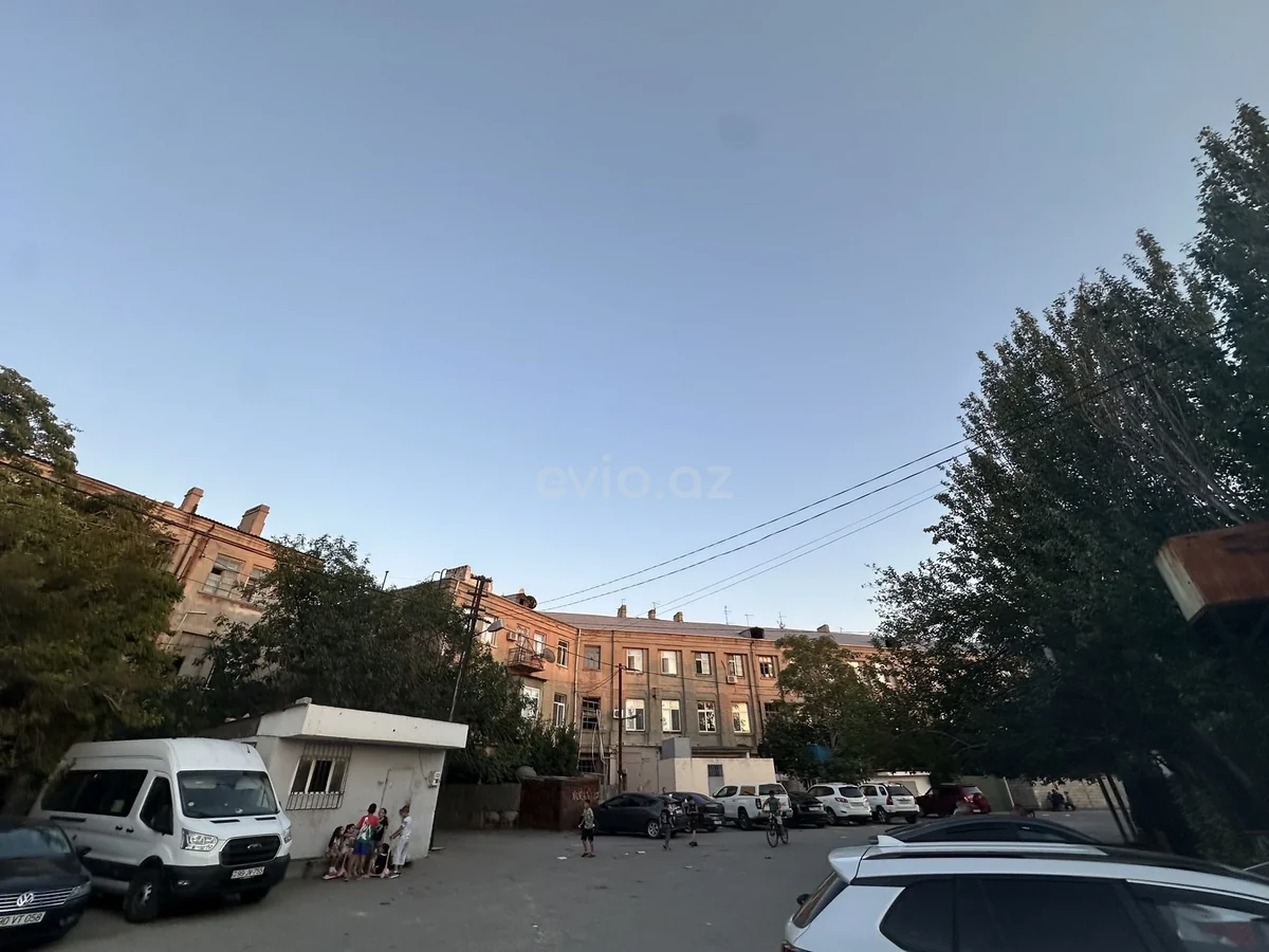 3 otaqlı orta təmirli mənzil satılır NZS qəsəbəsində — Mənzil, Bakı (9)