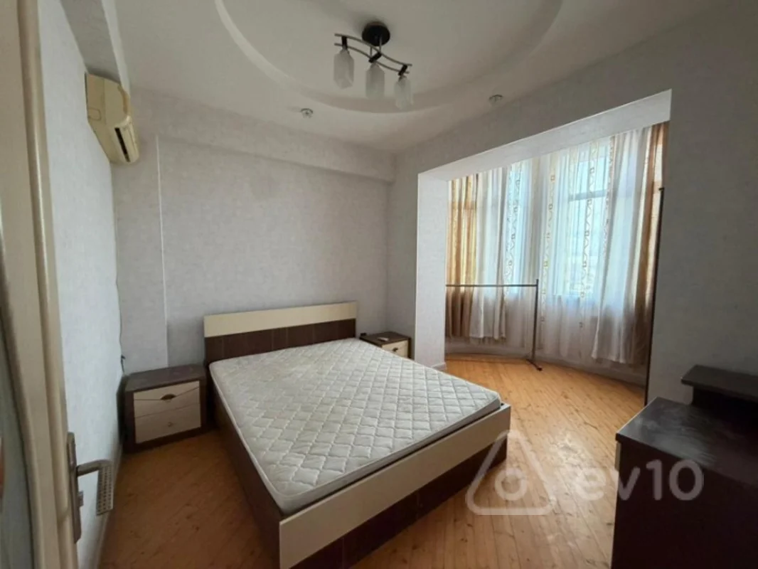 3 otaqlı mənzil, 130 m², A.M.Şərifzadə — Mənzil, Bakı (11)