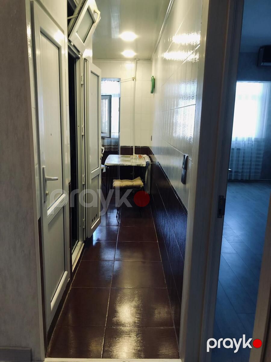Satılır 2 otaqlı köhnə tikili 65 m² — Mənzil, Bakı (8)