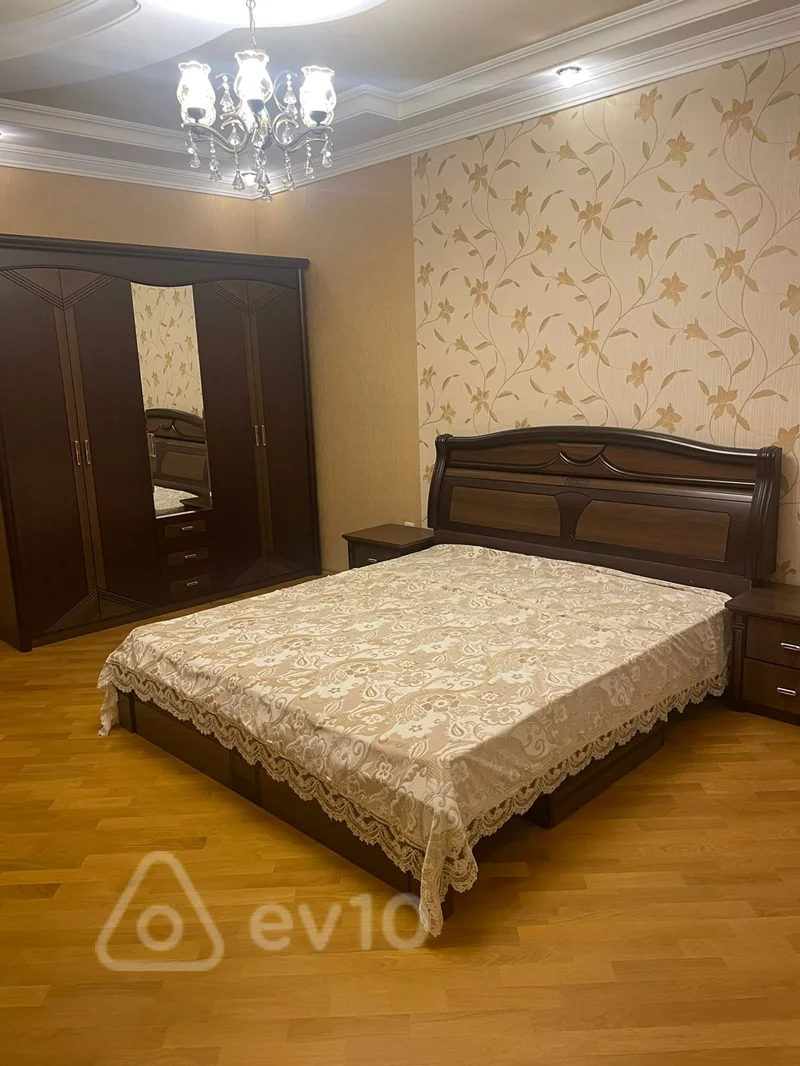 3 otaqlı mənzil, 147 m², Süleyman Vəzirov — kirayə — Mənzil, Bakı (5)