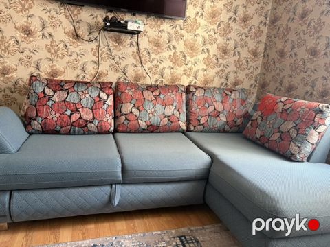EmbaWood künc divanı - Brend: EmbaWood (rəsmi loqolu). - Forma — Gəncə