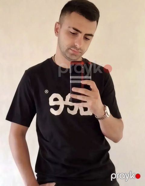Resepşn işi axtarıram — Bakı