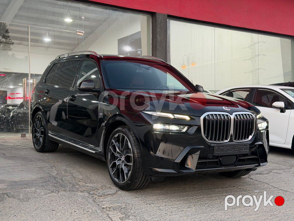 BMW X7, 3.0 L, 2022 il, 60 000 km — Avtomobillər, Bakı (3)