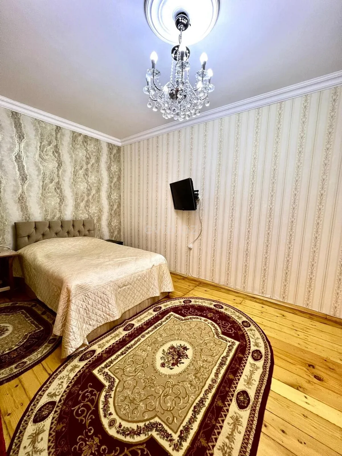6 otaqlı həyət evi satılır Qaraçuxur qəsəbəsində — Ev, villa, Bakı (4)