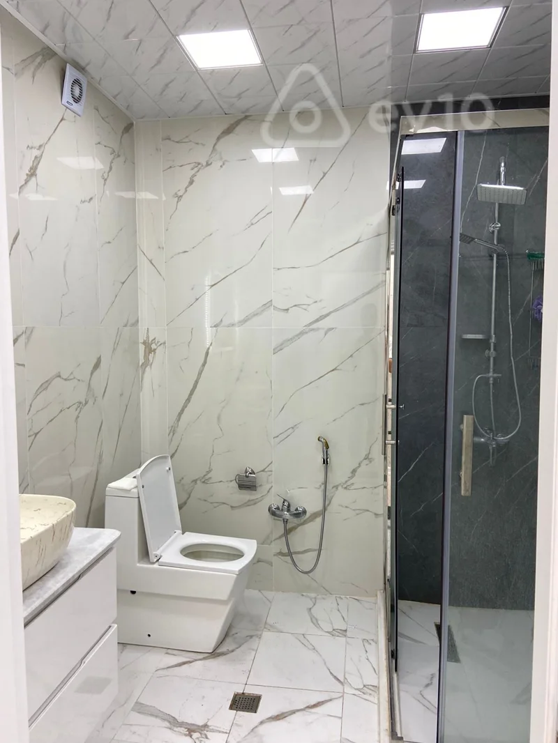 2 otaqlı mənzil, 105 m², S.S.Axundov k — kirayə — Mənzil, Bakı (6)