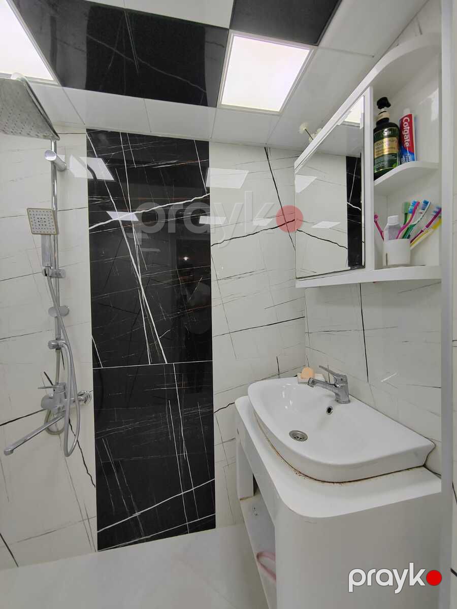 Satılır 5 otaqlı köhnə tikili 120 m² — Mənzil, Bakı (11)