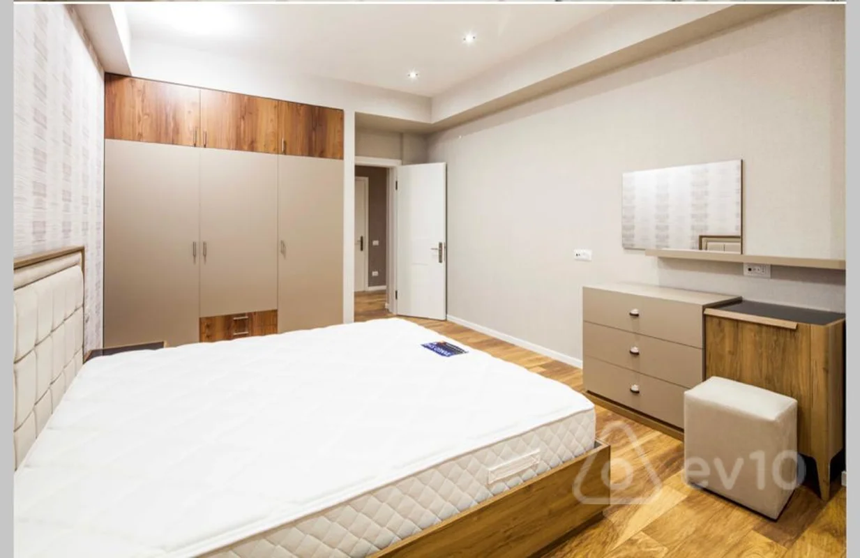 2 otaqlı mənzil, 94 m², Səməd Vurğun küçəsi — kirayə — Mənzil, Bakı (4)
