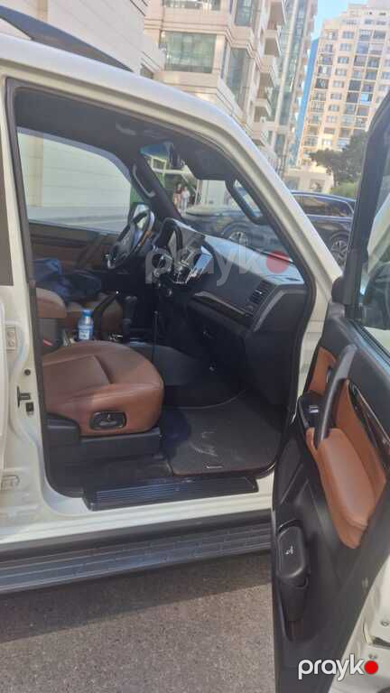 Mitsubishi Pajero, 3.5 L, 2010 il, 327 000 km — Avtomobillər, Bakı (9)