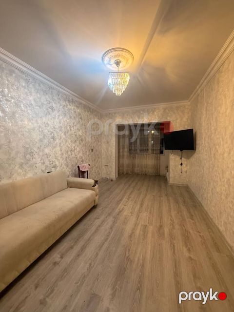 Satılır 3 otaqlı köhnə tikili 80 m² — Bakı