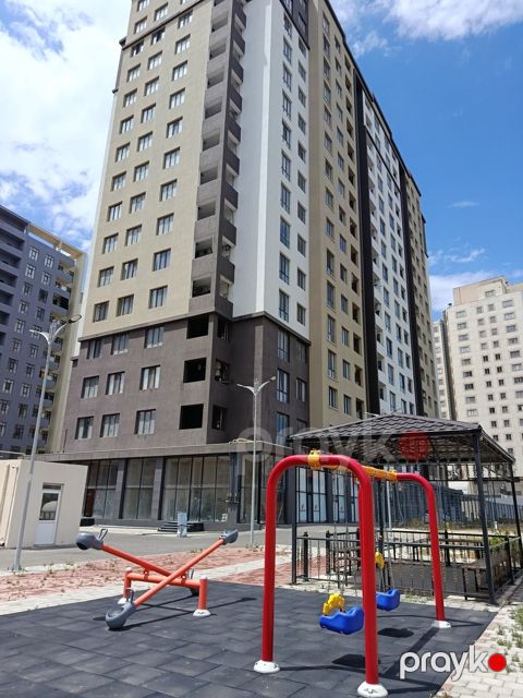 Satılır 2 otaqlı yeni tikili 75 m² — Bakı