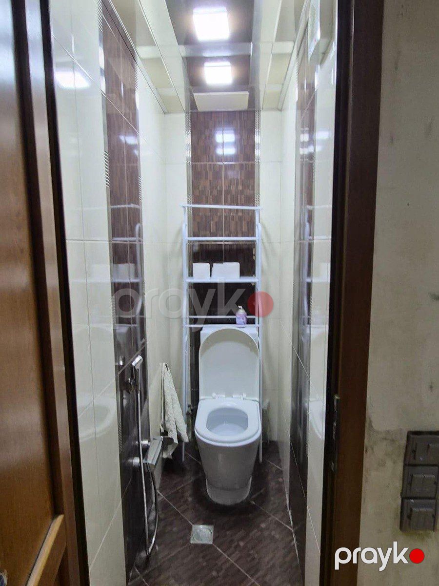 Satılır 4 otaqlı köhnə tikili 80 m² — Mənzil, Bakı (11)