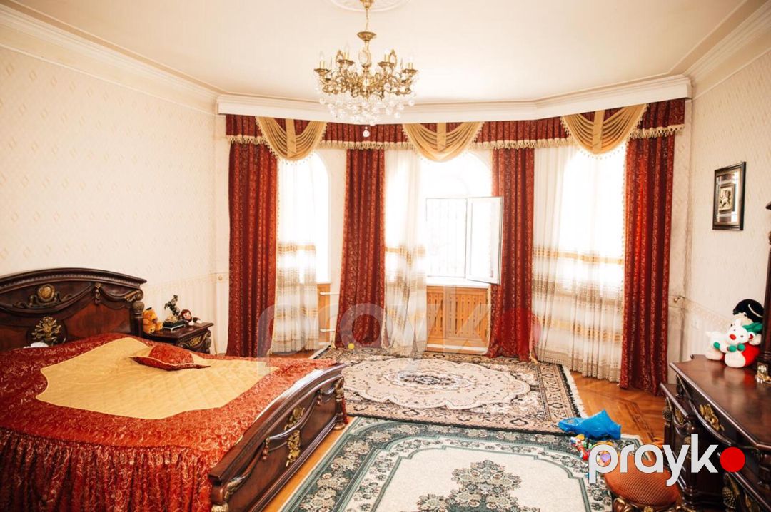 Satılır 10 otaqlı həyət evi/bağ evi 330 m² — Ev, villa, Bakı (8)