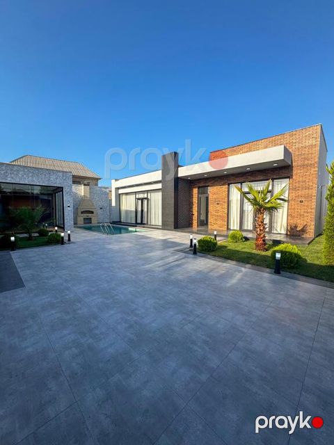 Satılır 4 otaqlı həyət evi/bağ evi 165 m² — Bakı