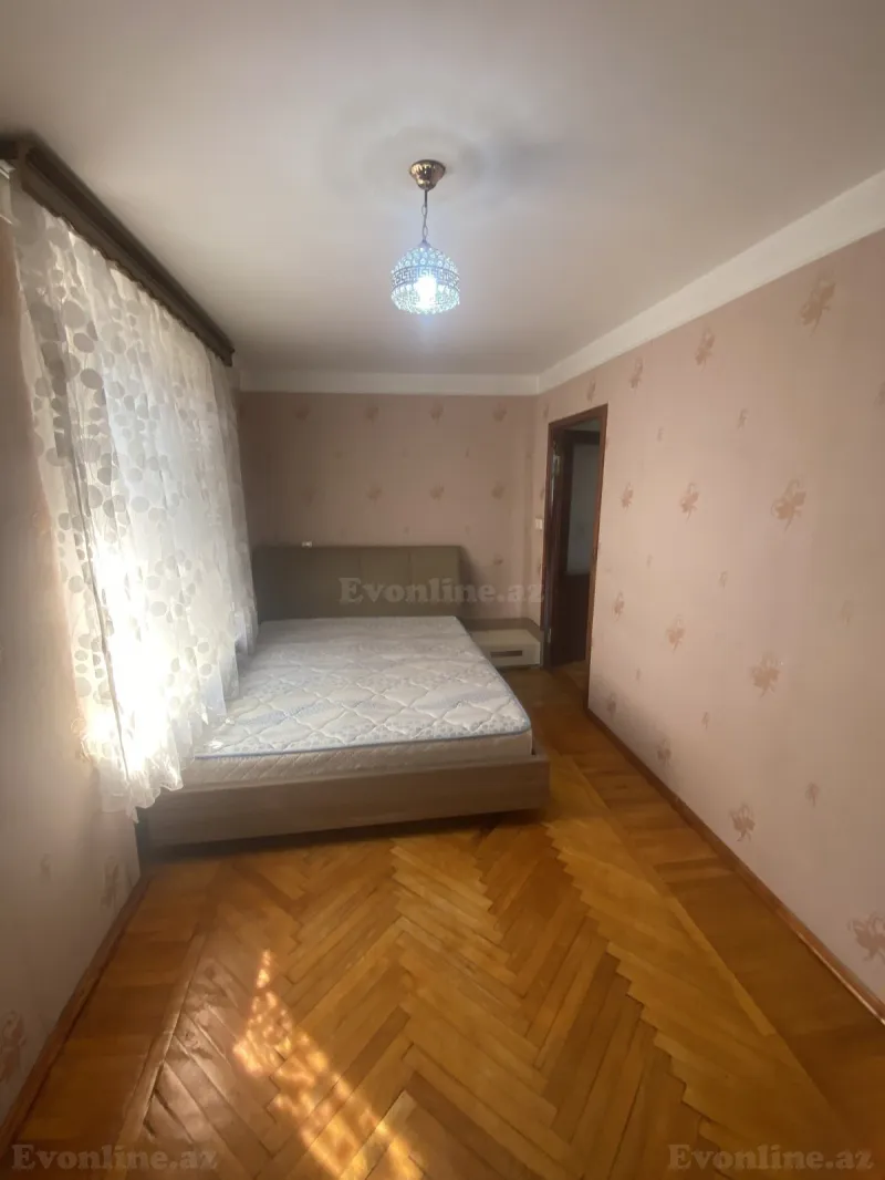 Kirayə verilir 2 otaqlı Mənzil Köhnə tikili 80 m² Bakı, Yasamal r., Elmlər Akademiyası m — Mənzil, Bakı (5)