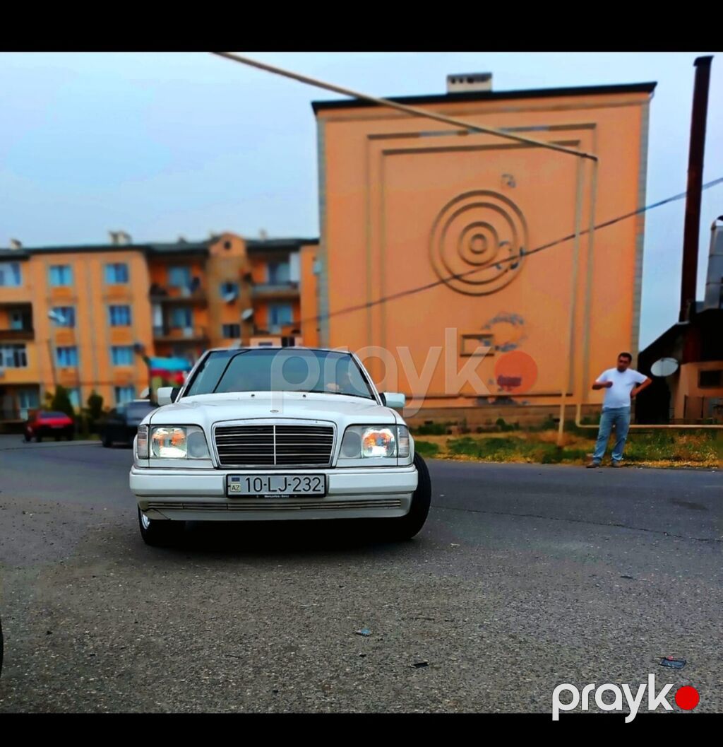 Mercedes-Benz W124: 2.2 l 1994 il Sedan 10-LJ-232 — Avtomobillər, Quba (8)