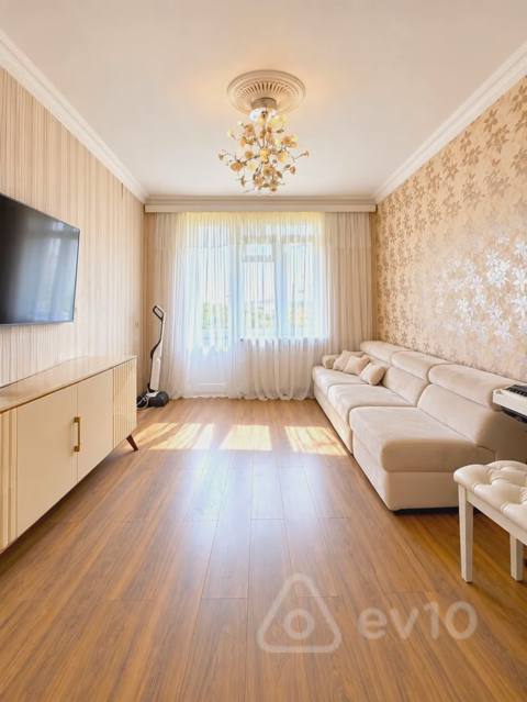3 otaqlı mənzil, 70 m², Bakıxanov(Razin)qəs.G.S.Mehmandarov küç — Mirislam — Apartment