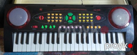 Elektro pianino — Bakı