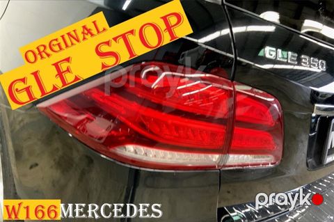 "Mercedes" stop işığı — Bakı