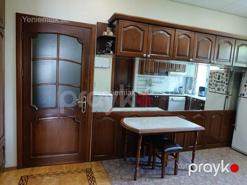 Satılır 3 otaqlı Bina evi menzil (Köhnə tikili), 96 m², Nəsimi rayonu — Mənzil, Bakı (11)