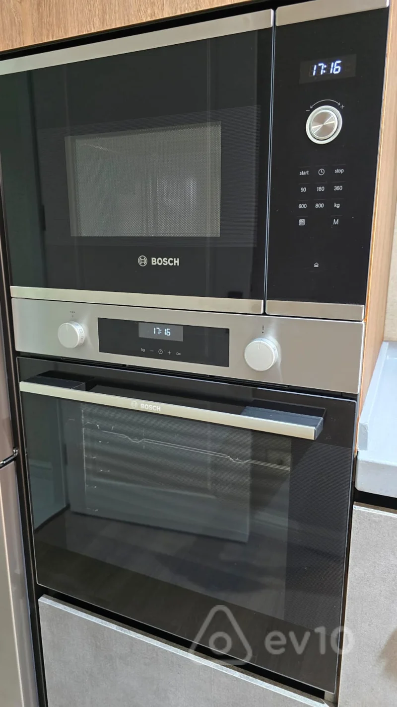 3 otaqlı mənzil, 80 m², müstəqillik küçəsi — kirayə — Mənzil, Bakı (12)