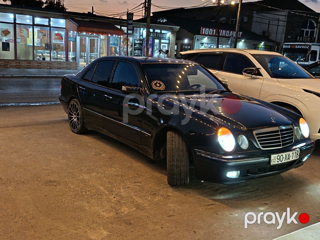 Mercedes-Benz E-Class (W210) sedan - Ban növü: sedan, qara rəng — Avtomobillər, Bakı (2)