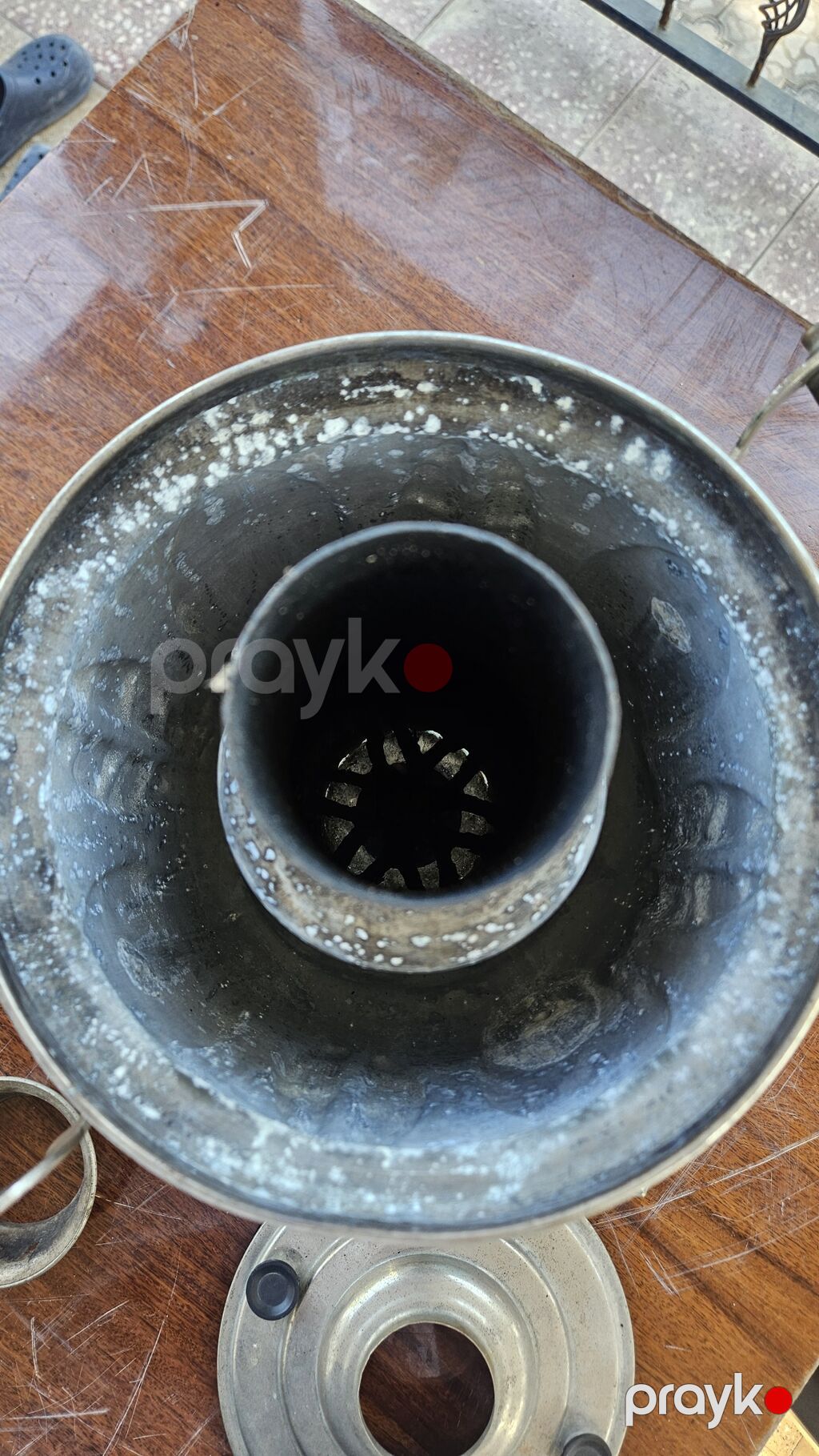 Yaxşı vəziyyətdə əziyi çürüyü su axıdan yeri yoxdur rial alıçı narahat — Samovarlar, Digah (2)
