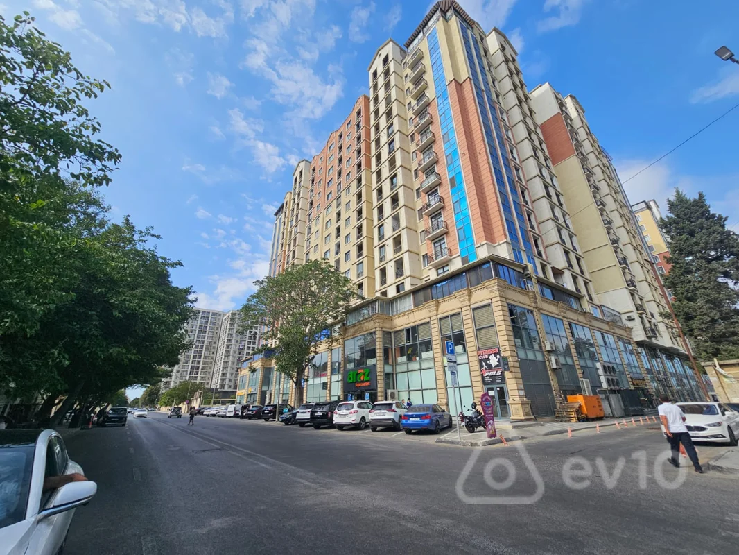3 otaqlı mənzil, 105 m², Əliyar Əliyev küçə — kirayə — Bakı