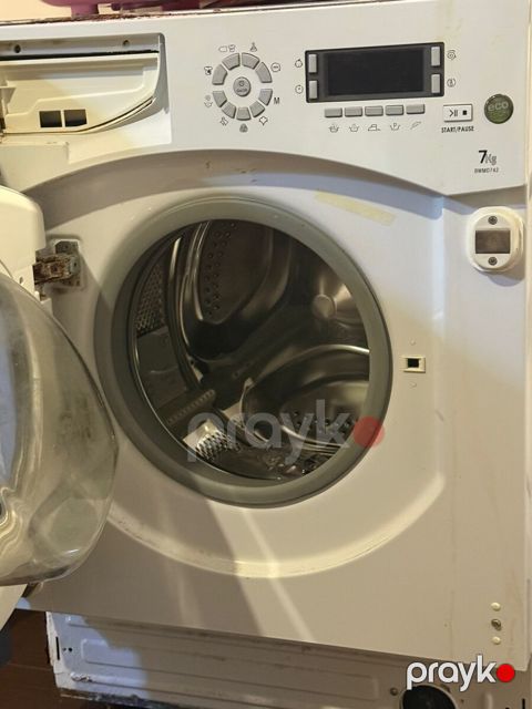 Paltaryuyan Hotpoint Ariston — Bakı