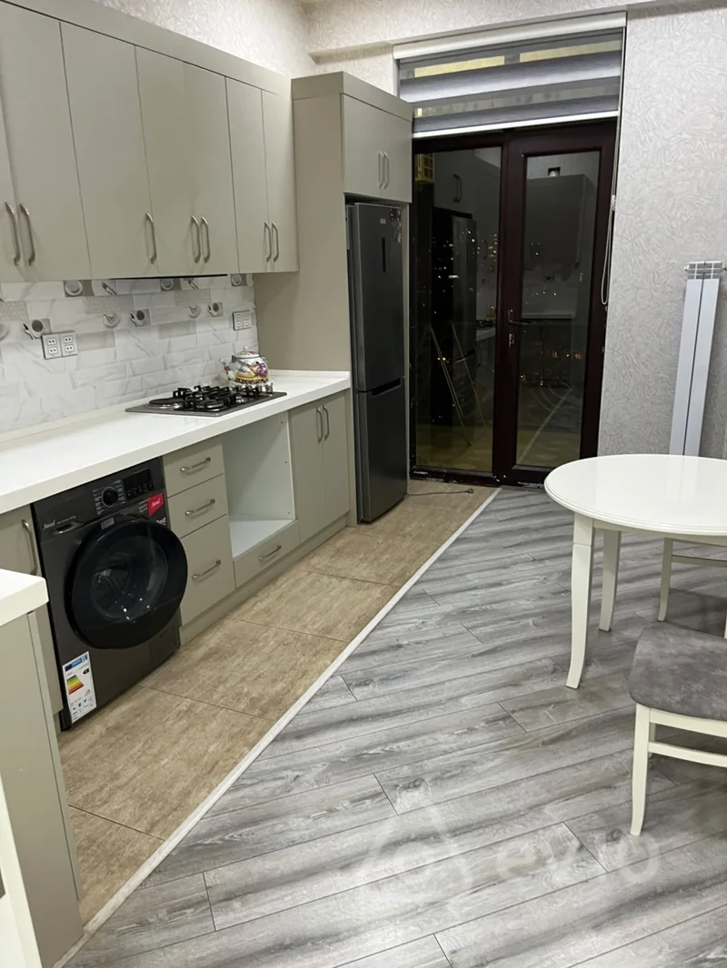 2 otaqlı mənzil, 93 m², ceyhunbey hacibeyli — kirayə — Mənzil, Bakı (3)