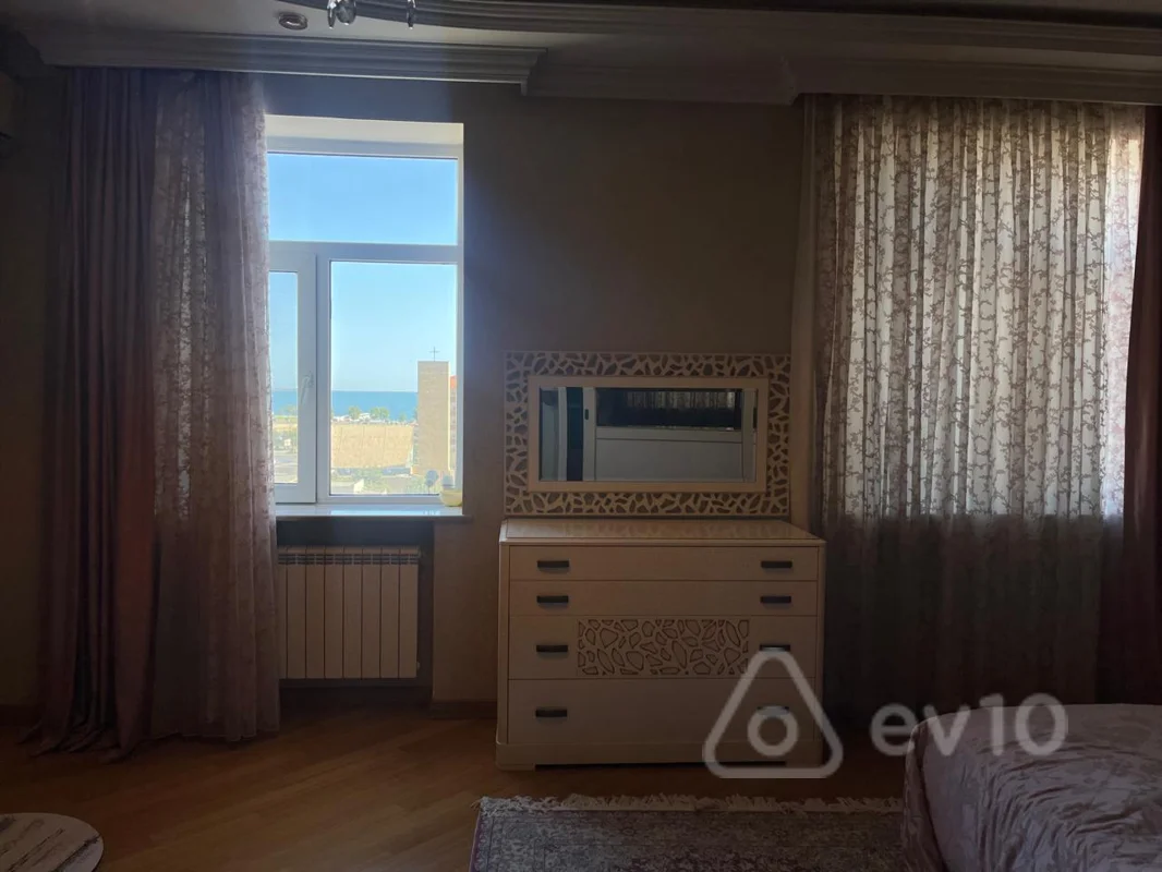 4 otaqlı mənzil, 190 m², Nəcəfqulu Rəfiyev küçəsi — Mənzil, Bakı (10)