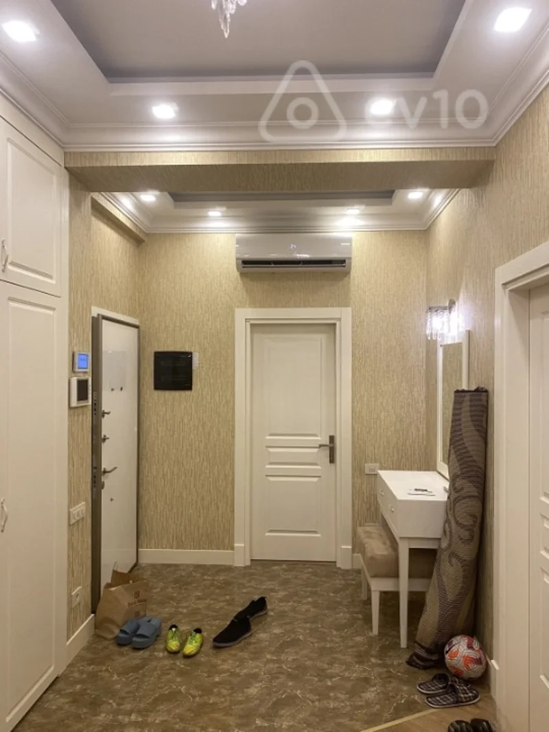 3 otaqlı mənzil, 147 m², Ağ Şəhər. Mərkəzi bulvar küçəsi Renessans-El — kirayə — Mənzil, Bakı (10)