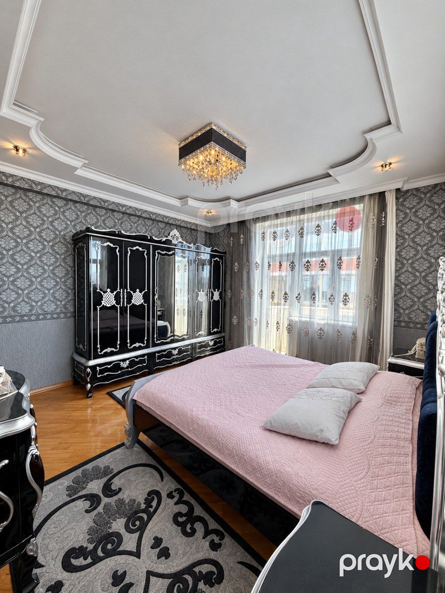 Satılır 4 otaqlı yeni tikili 212 m² — Mənzil, Bakı (9)