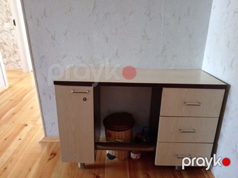 Düz masa, Stulsuz, Polkalı, Siyirməli, MDF — Bakı
