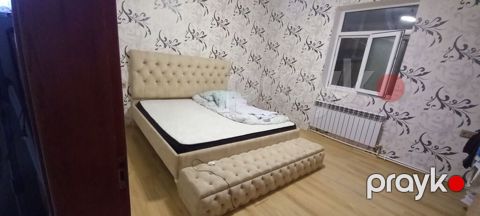800m krovat dowekle. Doweksiz 700m satilir — Bakı