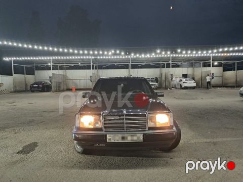 Mercedes 230 E, 2.3 L, 1990 il, 214 523 km — Bərdə