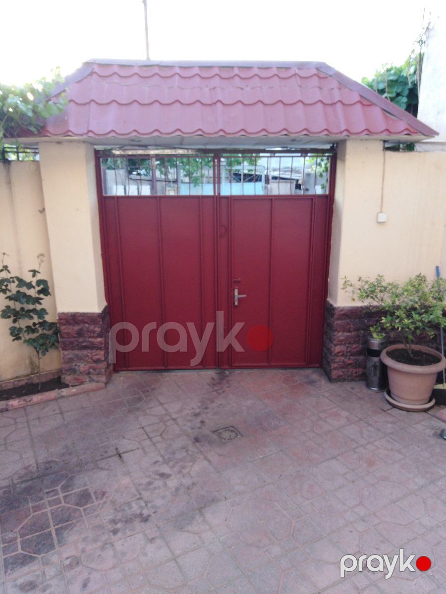 Satılır 4 otaqlı həyət evi/bağ evi 200 m² — Ev, villa, Bakı (2)