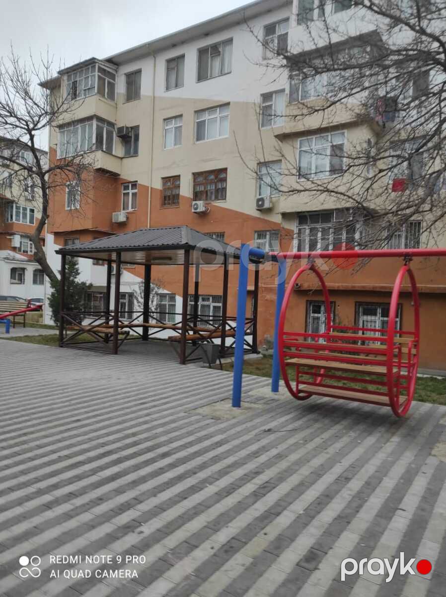 Satılır 2 otaqlı köhnə tikili 54 m² — Mənzil, Bakı (2)