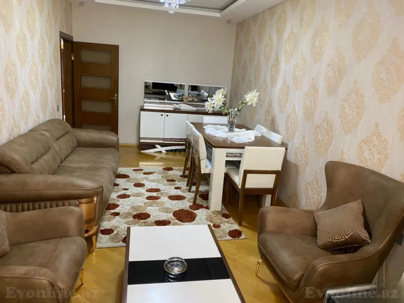 Satılır 3 otaqlı Mənzil Köhnə tikili 80 m² Bakı, Binəqədi r., Nəsimi m — Mənzil, Bakı (3)