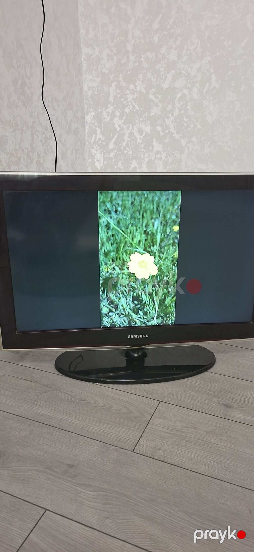 Samsung LCD televizor - Ekran diaqonalı: təxminən 32 düym - Göstəriş — Televizorlar, Bakı (8)