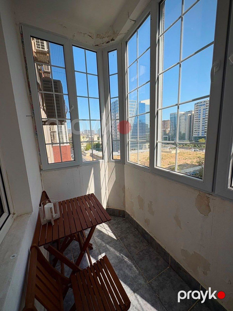 Satılır 6 otaqlı yeni tikili 300 m² — Mənzil, Bakı (12)