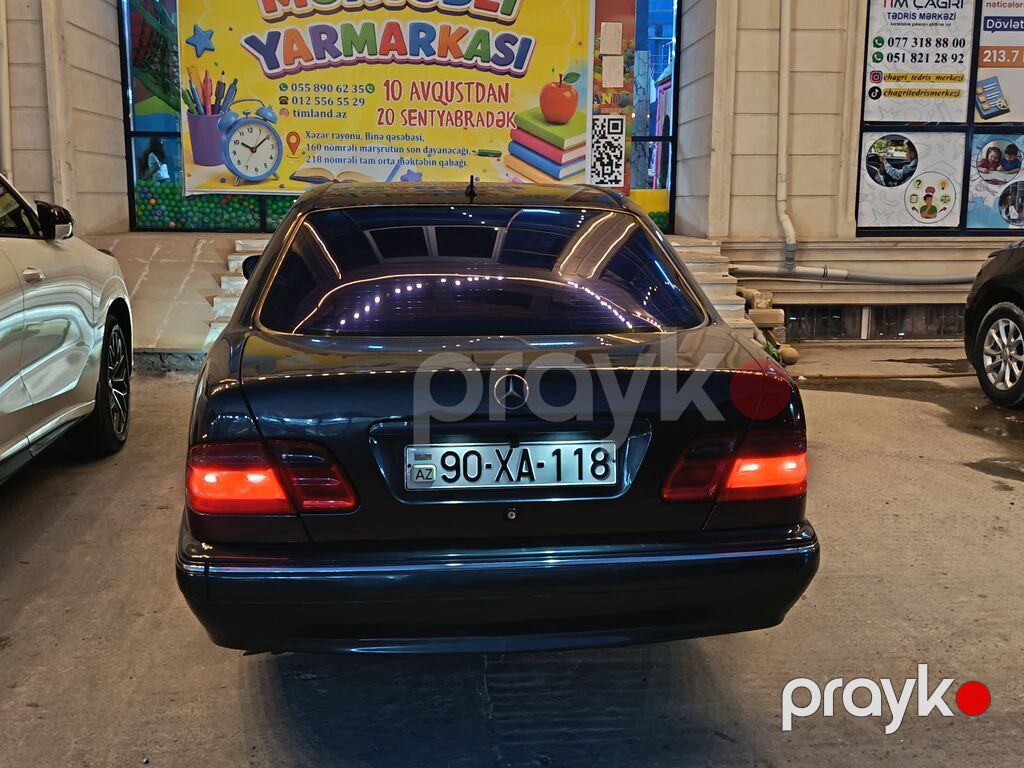 Mercedes-Benz E 240: 2.4 l 2000 il Sedan — Avtomobillər, Digah (4)