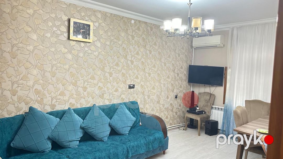 Satılır 4 otaqlı köhnə tikili 100 m² — Mənzil, Bakı (2)