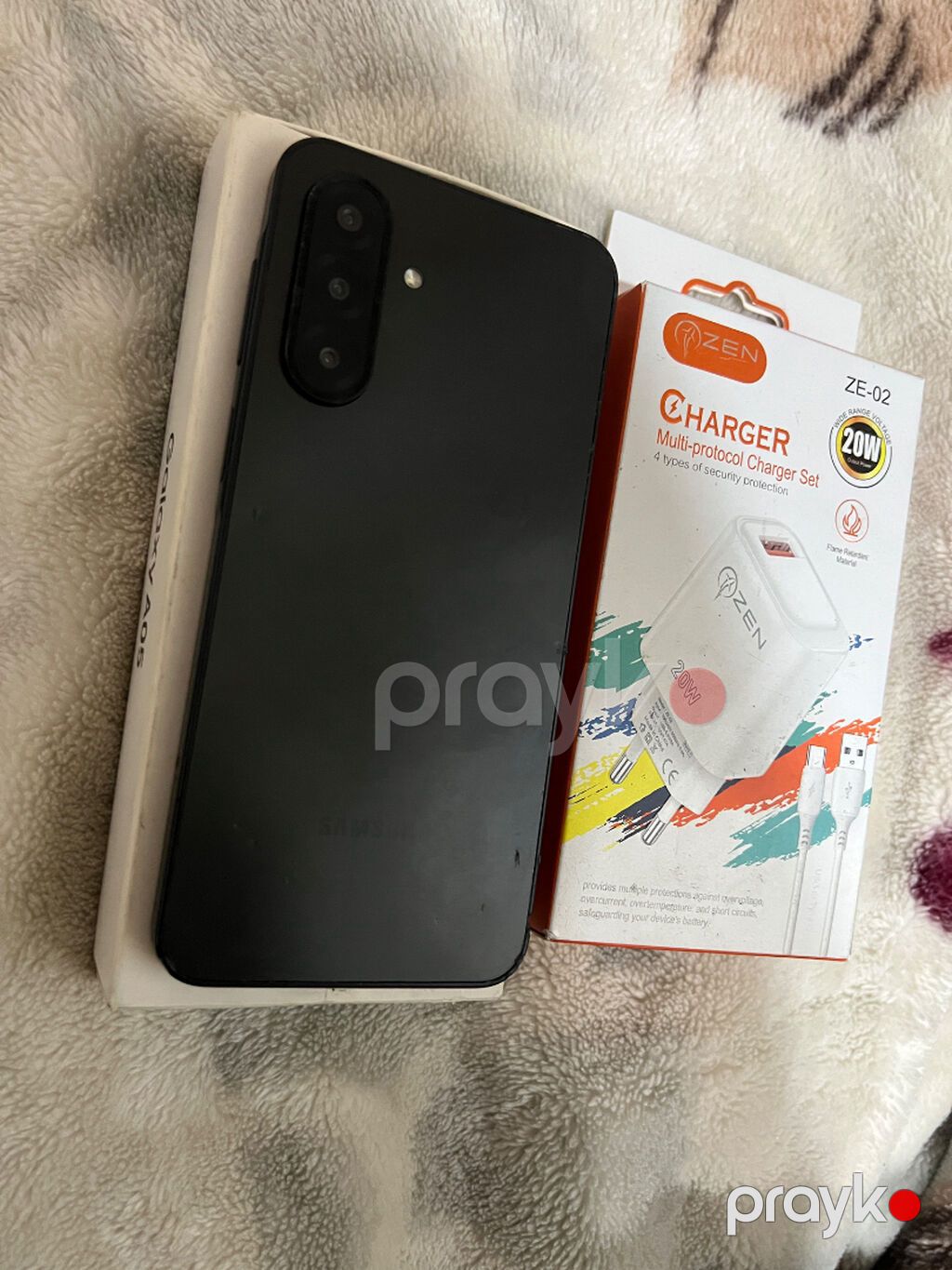 Samsung Galaxy A17, 128 GB, rəng - Qara, Face ID — Samsung, Bakı (8)