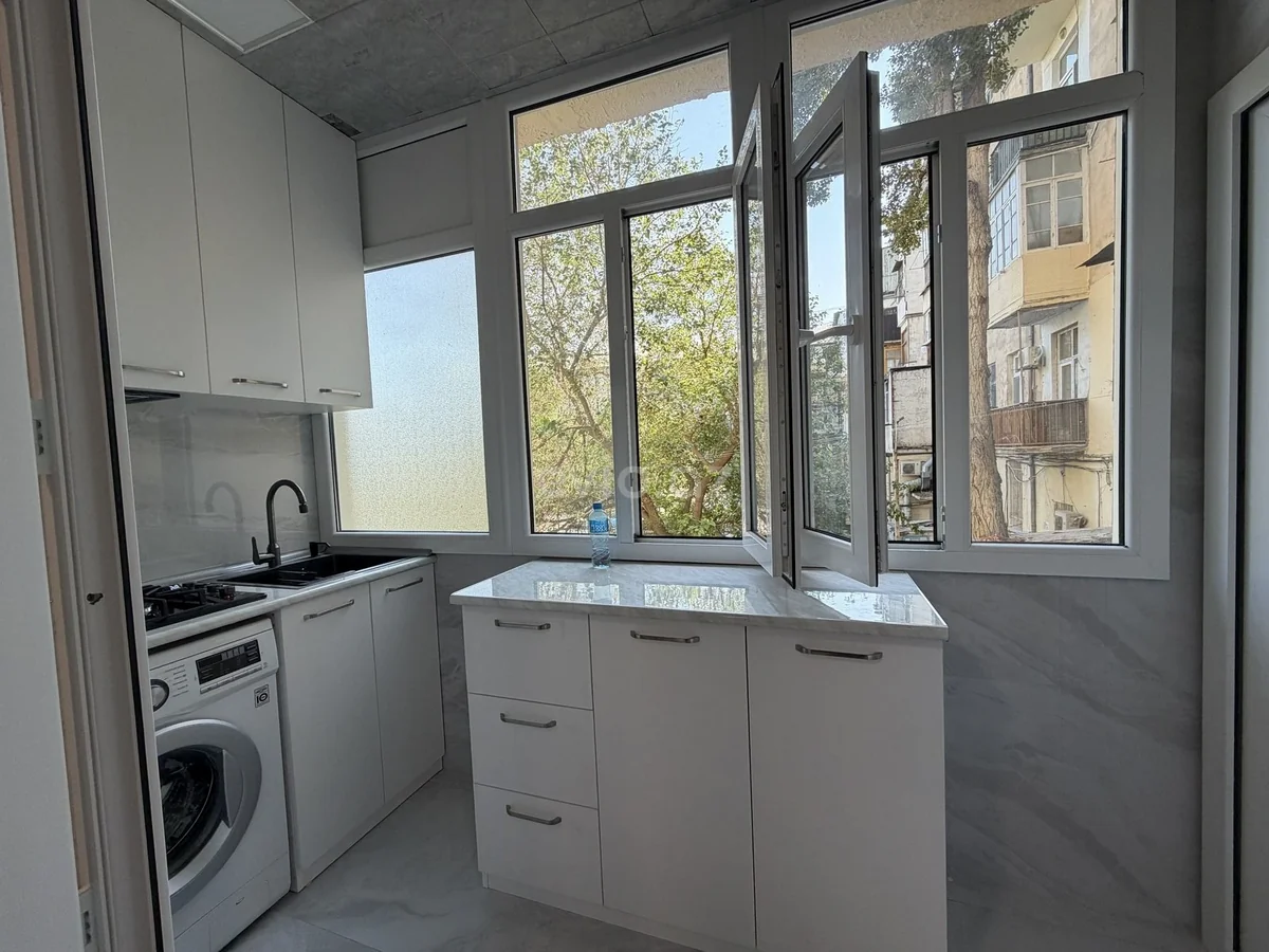 Kirayə 2 otaqlı mənzil Nəriman Nərimanov metrosu yaxınlığında — Bakı