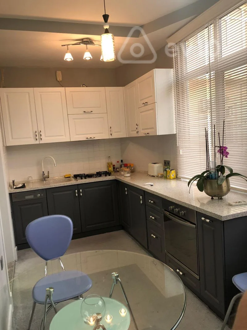 3 otaqlı mənzil, 55 m², Səməd Vurğun küçəsi 51A — kirayə — Bakı