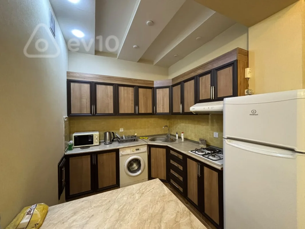 3 otaqlı mənzil, 110 m², Abbasqulu Abbaszadə — kirayə — Mənzil, Bakı (12)