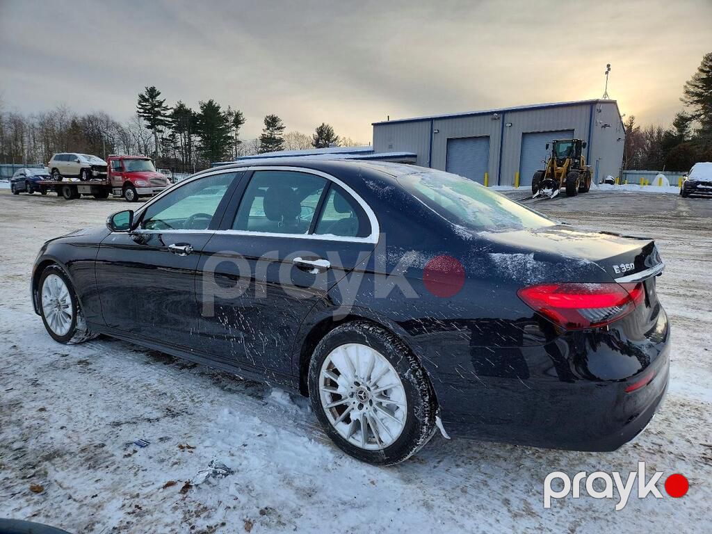 Mercedes E 300, 2.0 L, 2021 il, 65 413 km — Avtomobillər (4)