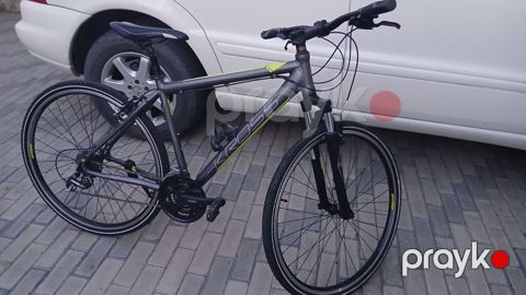 Kross Evado 3.0 hibrid velosipedi - Çərçivə: yüngül alüminium, daxili — Mehdiabad