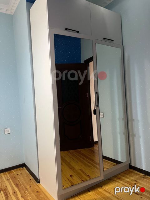 Dolab satilir Qiymət 200 azn Ünvan 9 mk Nika9740 — Digah