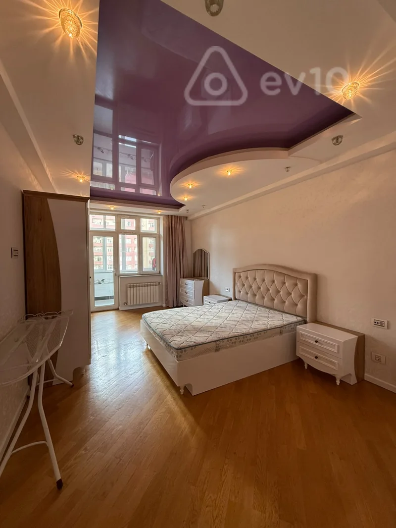 3 otaqlı mənzil, 150 m², Nəcəfqulu Rəfiyev 34 — kirayə — Mənzil, Bakı (7)